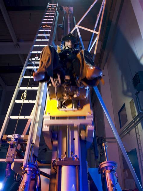 52 kg. . Ejection seat trainer